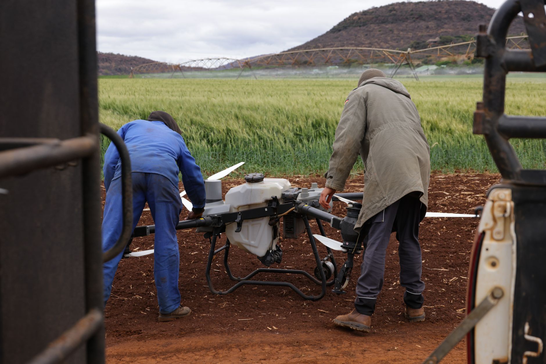 Pneus Inteligentes: A Revolução da Agricultura de Precisão nas Frotas Agrícolas